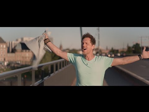 Jörg Bausch - Wir lassen die Welt heut' stillstehen ((Official Music Video)